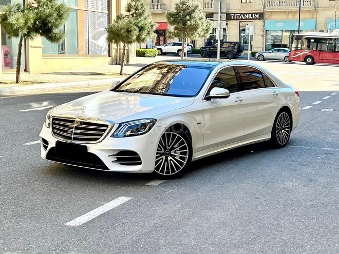Mercedes  2017, 93,000 km - 3.0 л - Bakı