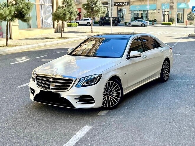 Mercedes  2017, 93,000 km - 3.0 л - Bakı