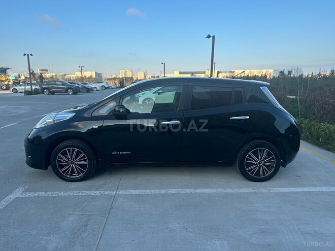 Nissan Leaf 2015, 62,523 km - 0.0 l - Bakı