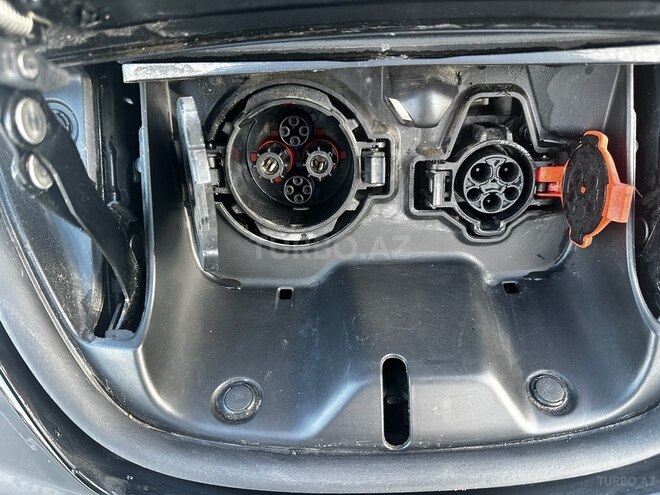 Nissan Leaf 2015, 62,523 km - 0.0 l - Bakı
