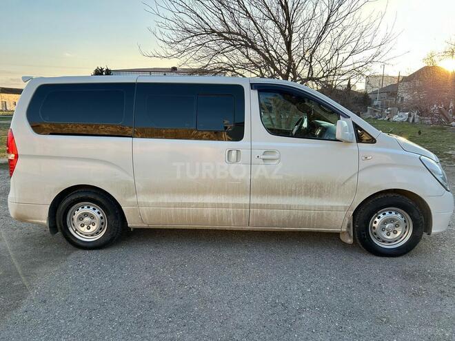 Hyundai H-1 2009, 163,019 km - 2.5 l - Bakı