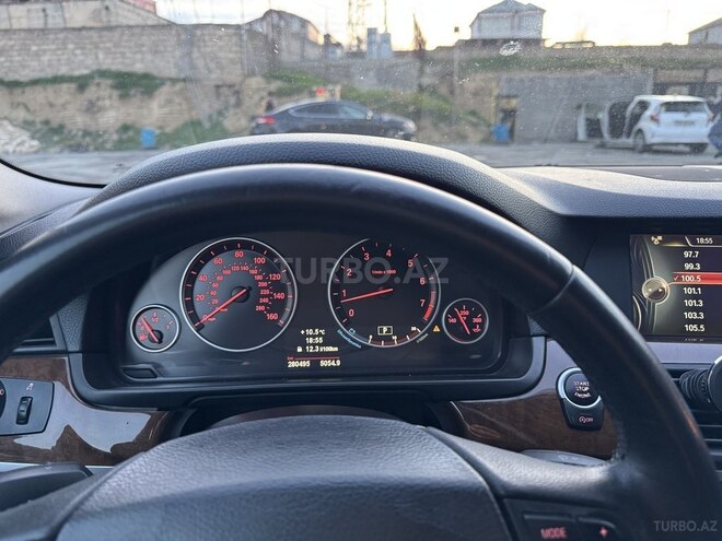 BMW 528 2013, 280,000 km - 2.0 l - Bakı