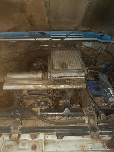 Mitsubishi Pajero 1996, 80,000 km - 2.8 l - Salyan