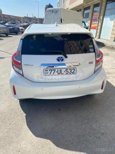 Toyota Aqua 2018, 73,000 km - 1.5 л - Bakı