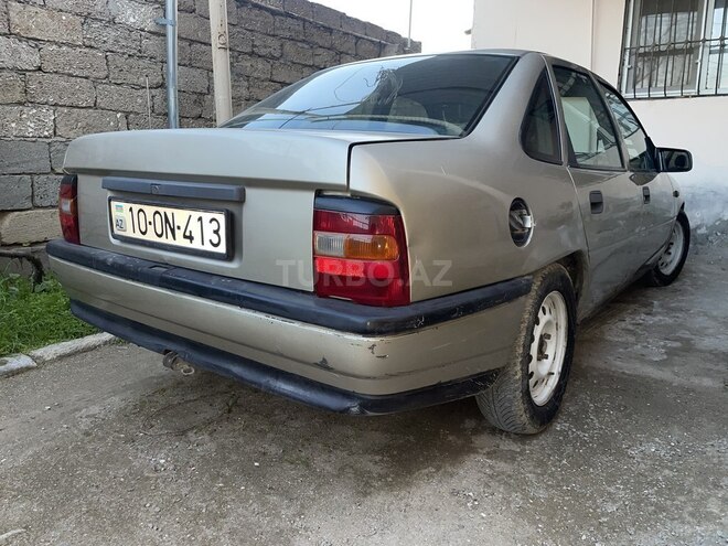 Opel Vectra 1992, 529,000 km - 1.6 l - Bakı