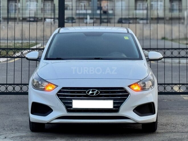 Hyundai Accent 2019, 128,748 km - 1.6 л - Gəncə