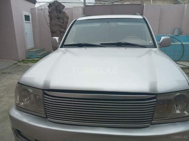 Toyota Land Cruiser 2001, 284,000 km - 4.0 l - Xaçmaz