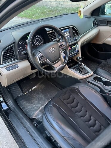 Hyundai Elantra 2017, 204,177 km - 2.0 l - Bakı