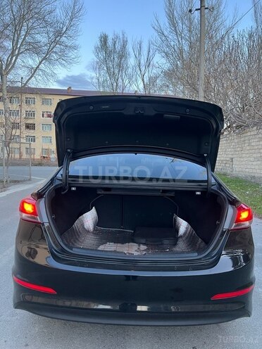 Hyundai Elantra 2017, 204,177 km - 2.0 l - Bakı