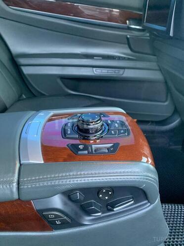 BMW 750 2009, 222,333 km - 4.4 l - Bakı