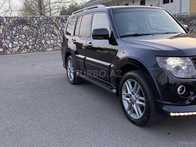 Mitsubishi Pajero 2007, 233,460 km - 3.0 l - Füzuli