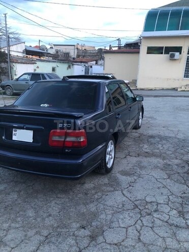 Volvo  1998, 260,000 km - 2.4 l - Bakı