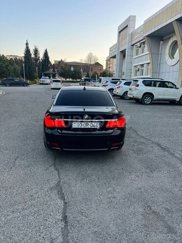 BMW 750 2011, 233,666 km - 4.4 l - Bakı