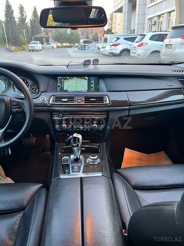 BMW 750 2011, 233,666 km - 4.4 l - Bakı