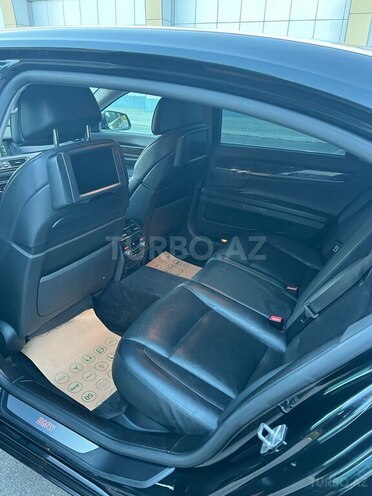 BMW 750 2011, 233,666 km - 4.4 l - Bakı