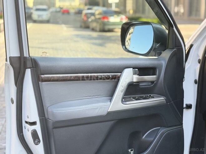 Toyota Land Cruiser 2009, 195,000 km - 4.7 l - Bakı