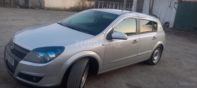 Opel Astra 2005, 290,000 km - 1.4 l - Qəbələ