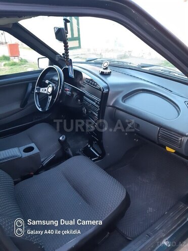LADA (VAZ) 2115 2009, 290,000 km - 1.5 л - Yevlax