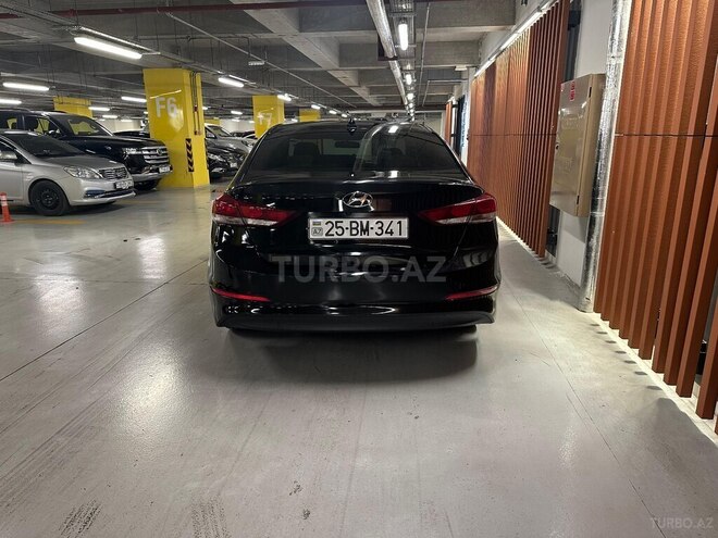 Hyundai Elantra 2018, 88,514 km - 2.0 l - Gəncə