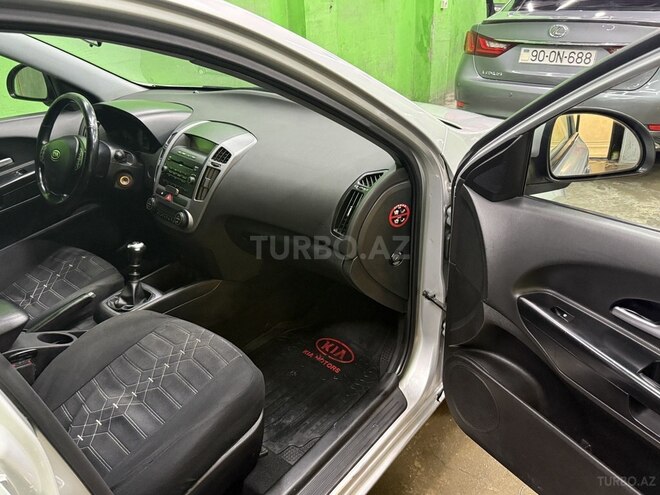 Kia Ceed 2007, 281,000 km - 1.6 l - Bakı