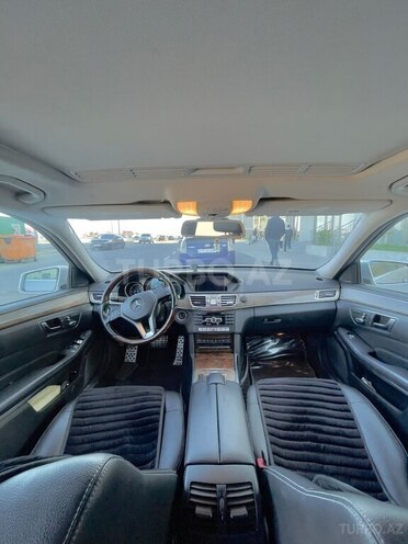 Mercedes E 350 4MATIC 2014, 138,000 km - 3.5 л - Bakı