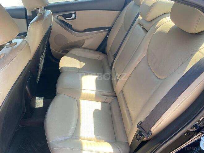 Hyundai Elantra 2014, 221,809 km - 1.8 l - Bakı
