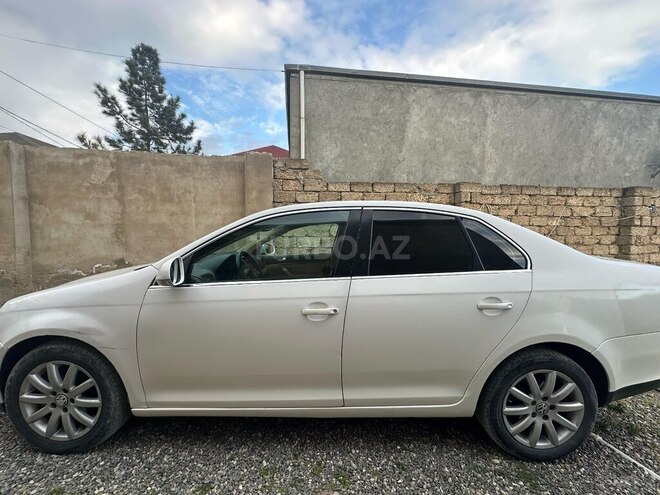 Volkswagen Jetta 2009, 342,000 km - 2.5 l - Bakı
