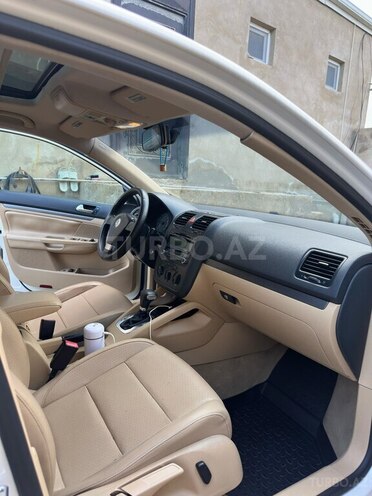 Volkswagen Jetta 2009, 342,000 km - 2.5 l - Bakı