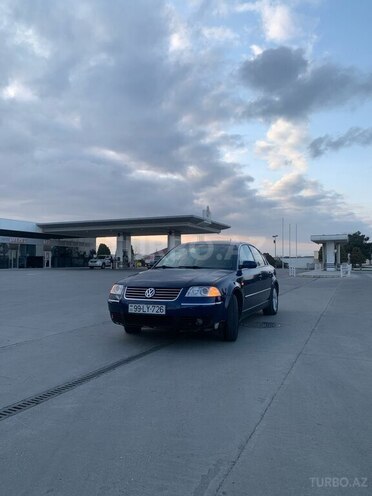 Volkswagen Passat 2001, 355,856 km - 1.8 l - Sumqayıt