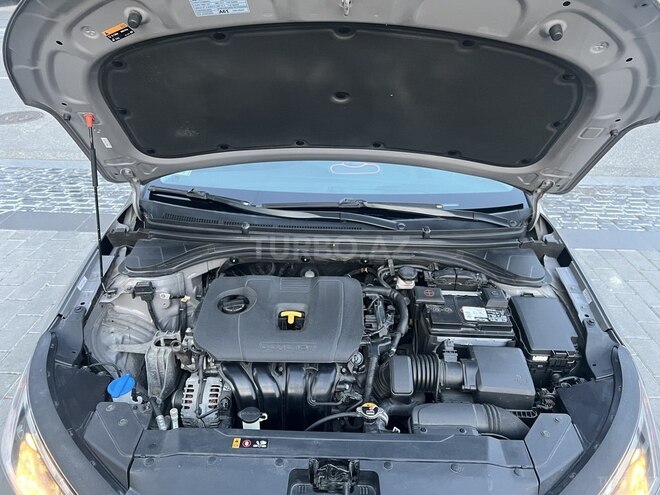 Hyundai Elantra 2020, 70,000 km - 2.0 l - Bakı