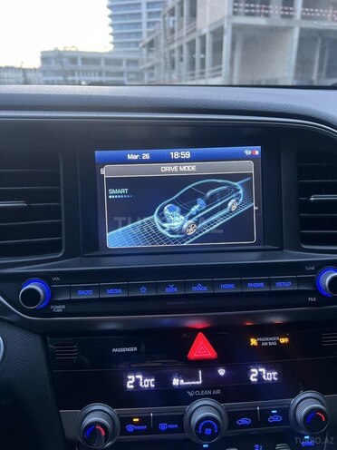 Hyundai Elantra 2020, 70,000 km - 2.0 l - Bakı