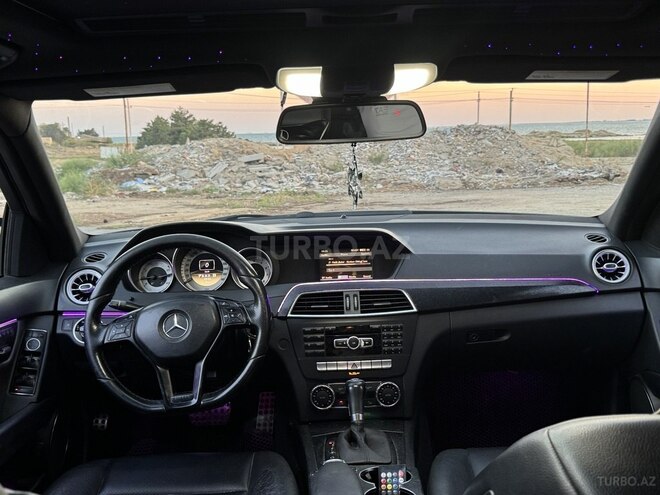 Mercedes C 250 2012, 235,000 km - 1.8 l - Bakı