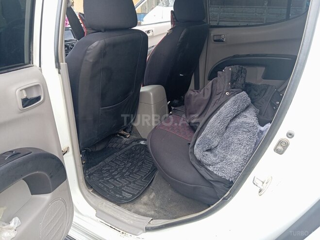 Mitsubishi L200 2008, 505,402 km - 2.5 l - Salyan