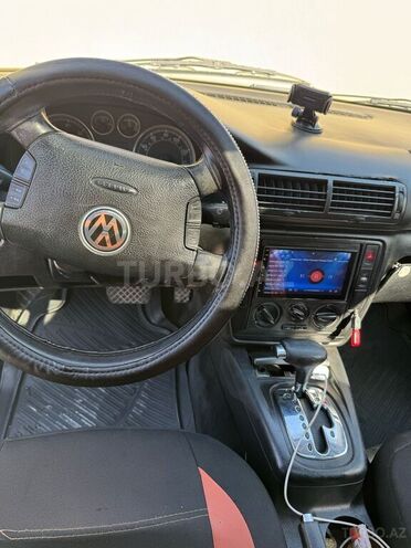 Volkswagen Passat 2001, 390,000 km - 1.8 l - Bakı