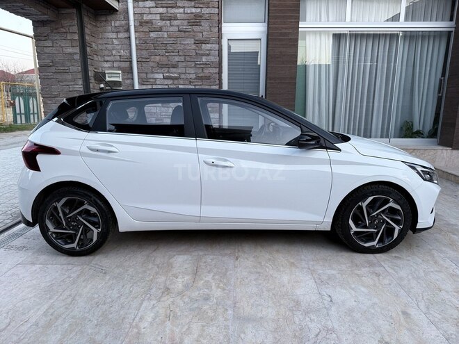 Hyundai i20 2023, 28,000 km - 1.4 l - Bakı