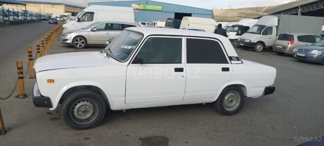 LADA (VAZ) 2107 2009, 82,000 km - 1.6 l - Bakı