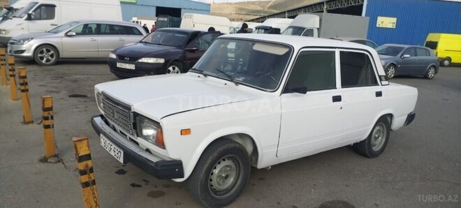 LADA (VAZ) 2107 2009, 82,000 km - 1.6 l - Bakı