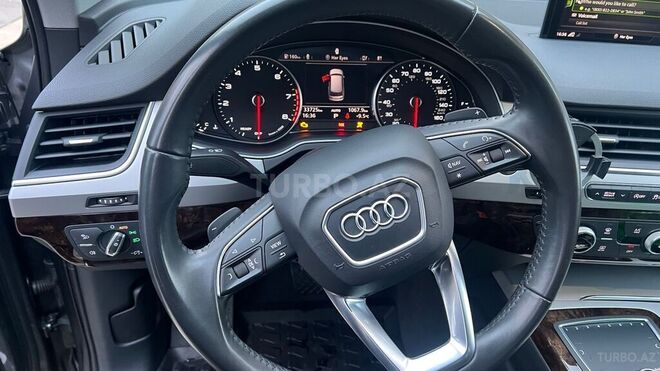 Audi Q7 2017, 37,000 km - 2.0 l - Bakı