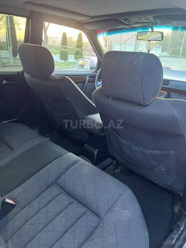 Mercedes E 220 1994, 47,000 km - 2.2 l - Bakı