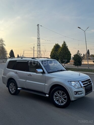 Mitsubishi Pajero 2007, 215,000 km - 3.0 л - Gəncə