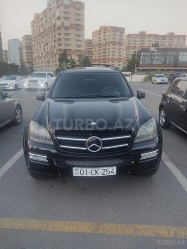 Mercedes GL 550 2007, 272,000 km - 5.5 l - Qəbələ