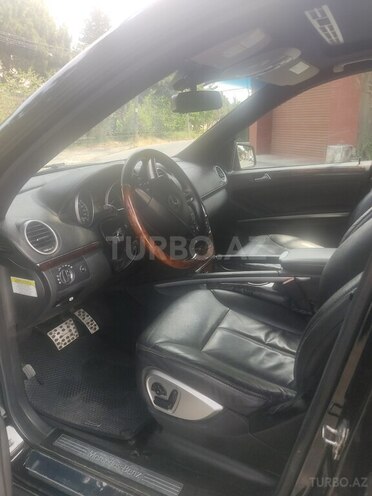 Mercedes GL 550 2007, 272,000 km - 5.5 l - Qəbələ