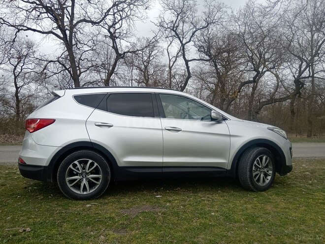 Hyundai Santa Fe 2012, 184,000 km - 2.4 l - Quba