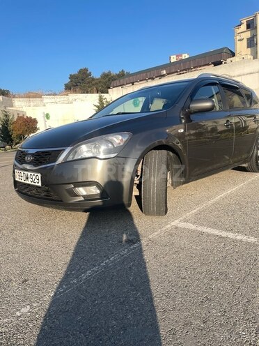 Kia Ceed 2009, 285,000 km - 1.6 л - Bakı