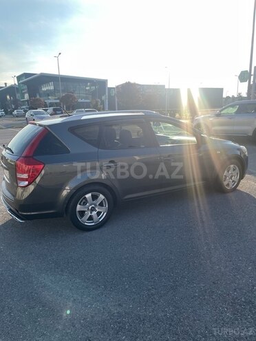 Kia Ceed 2009, 285,000 km - 1.6 л - Bakı