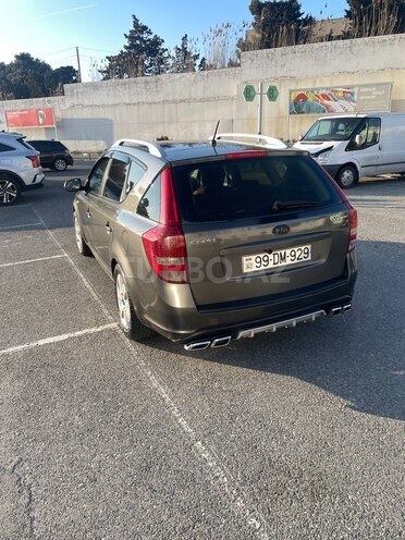 Kia Ceed 2009, 285,000 km - 1.6 л - Bakı