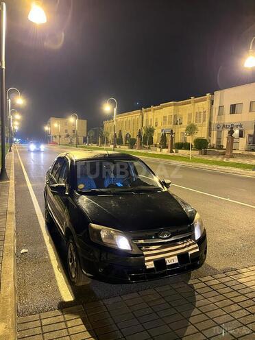 LADA (VAZ) Granta 2013, 300,800 km - 1.6 л - Quba