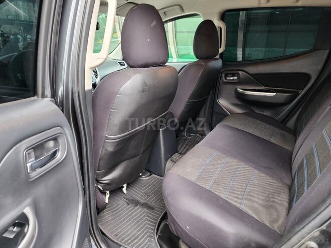 Mitsubishi L200 2023, 20,000 km - 2.5 l - Bakı