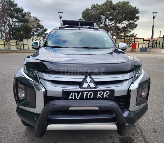Mitsubishi L200 2023, 20,000 km - 2.5 l - Bakı