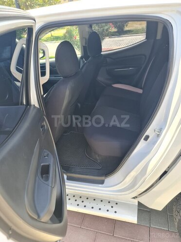 Mitsubishi L200 2020, 170,000 km - 2.4 l - Bakı